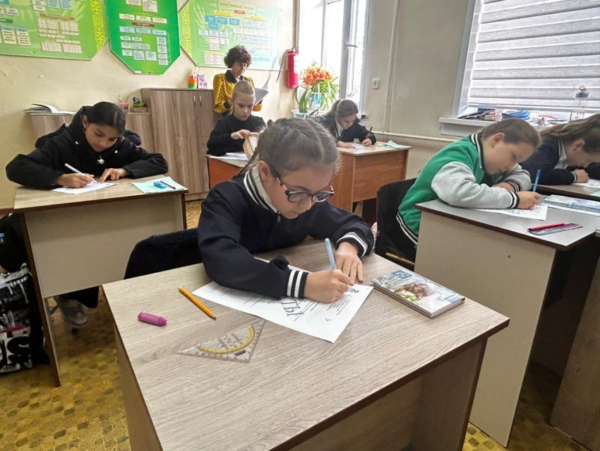 Проведение школьного этапа олимпиады по математике  "Алтын Сақа"